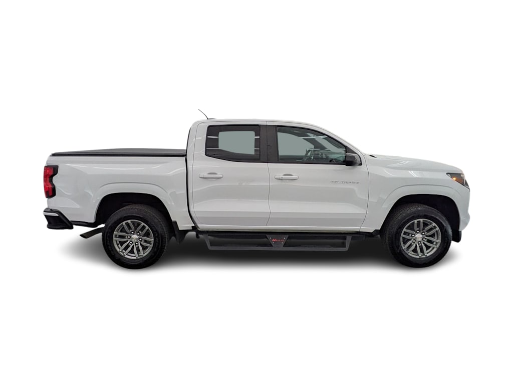 Thumbnail: 2023 Chevrolet Colorado - 21