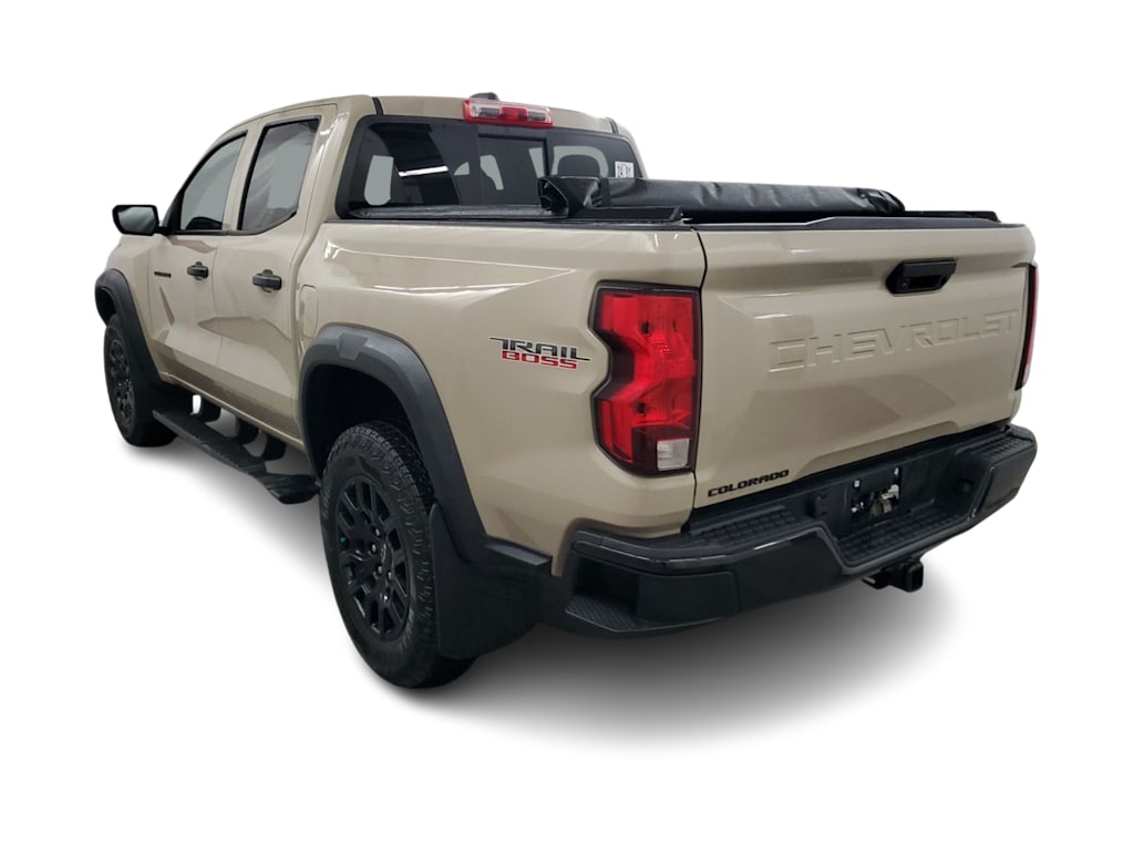 Thumbnail: 2023 Chevrolet Colorado - 3