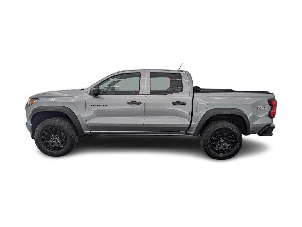 Thumbnail: 2024 Chevrolet Colorado - 3