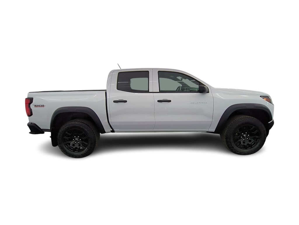 Thumbnail: 2024 Chevrolet Colorado - 22