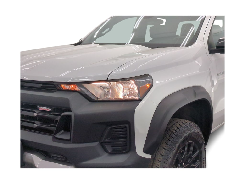 Thumbnail: 2024 Chevrolet Colorado - 24