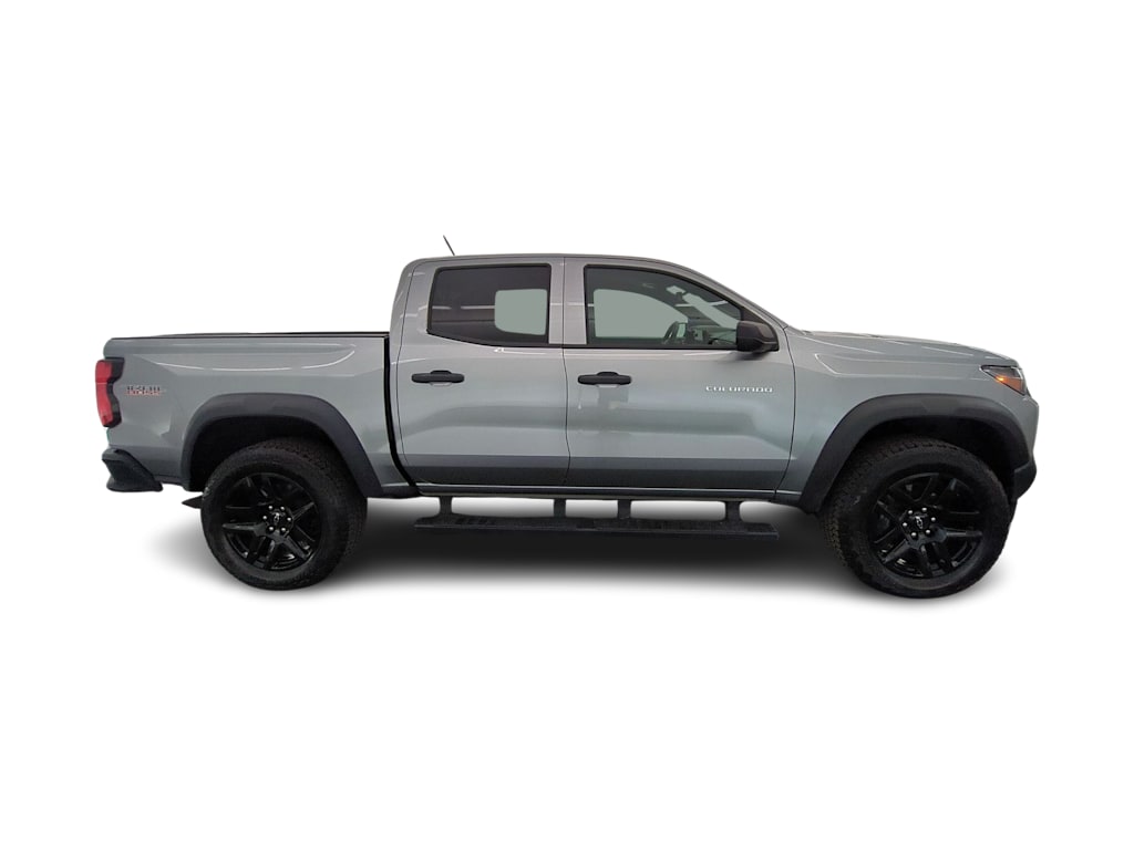 Thumbnail: 2024 Chevrolet Colorado - 22