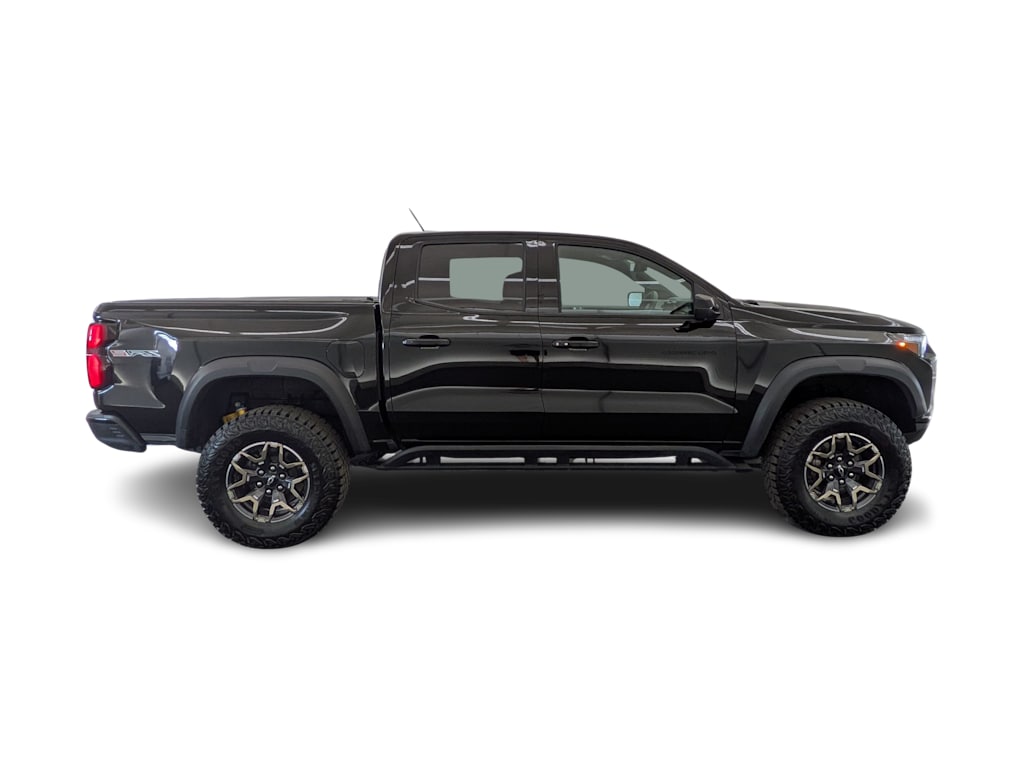 Thumbnail: 2024 Chevrolet Colorado - 22