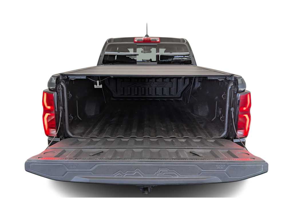 Thumbnail: 2024 Chevrolet Colorado - 18