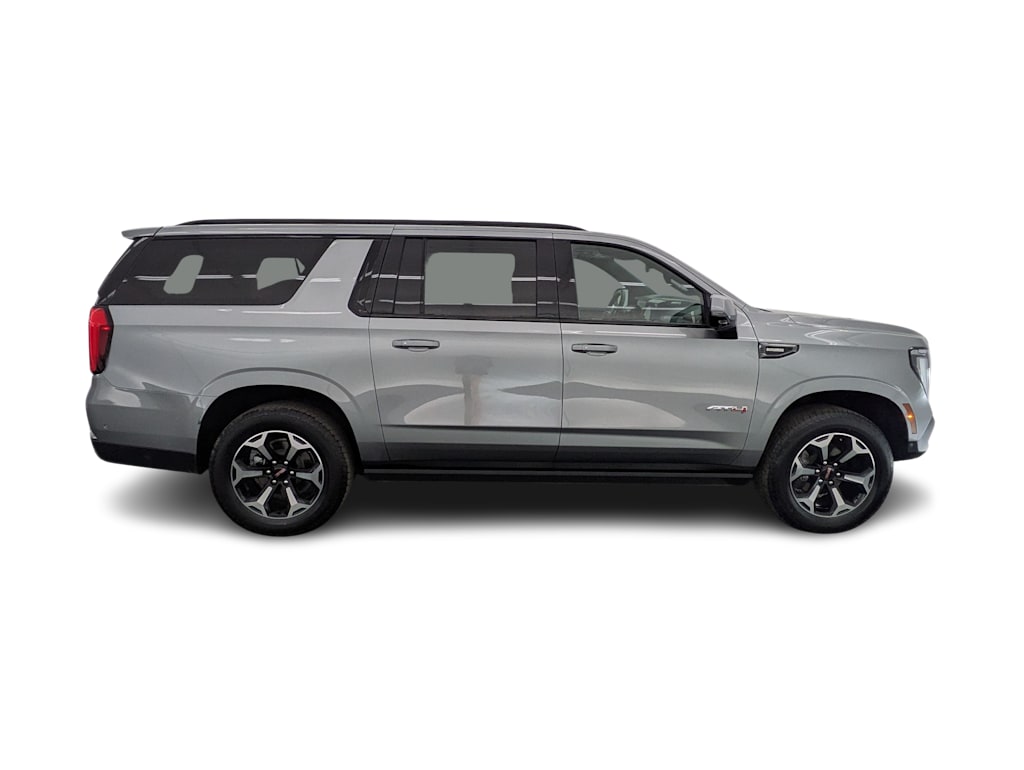 Thumbnail: 2025 GMC Yukon XL - 21