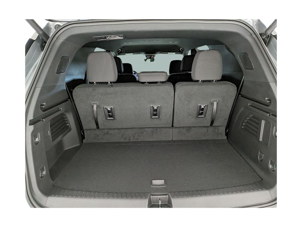 Thumbnail: 2026 Chevrolet Traverse - 17