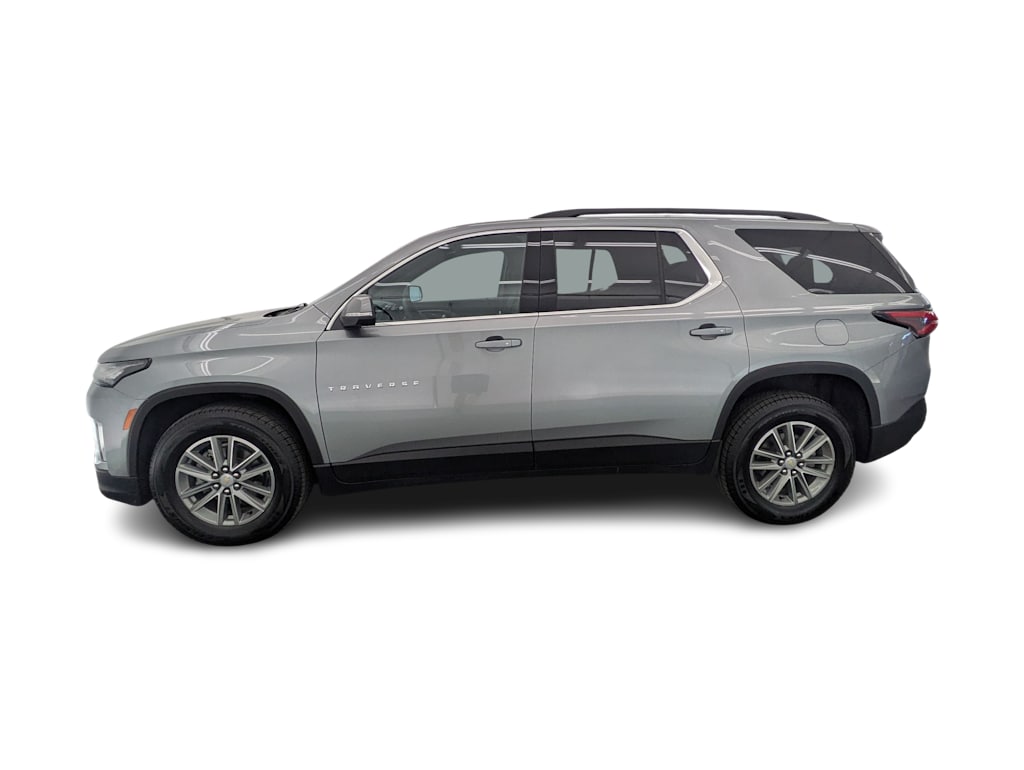 Thumbnail: 2023 Chevrolet Traverse - 3