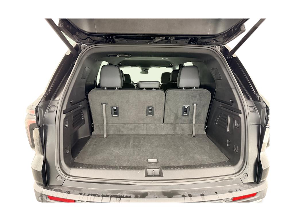 Thumbnail: 2025 Chevrolet Traverse - 17