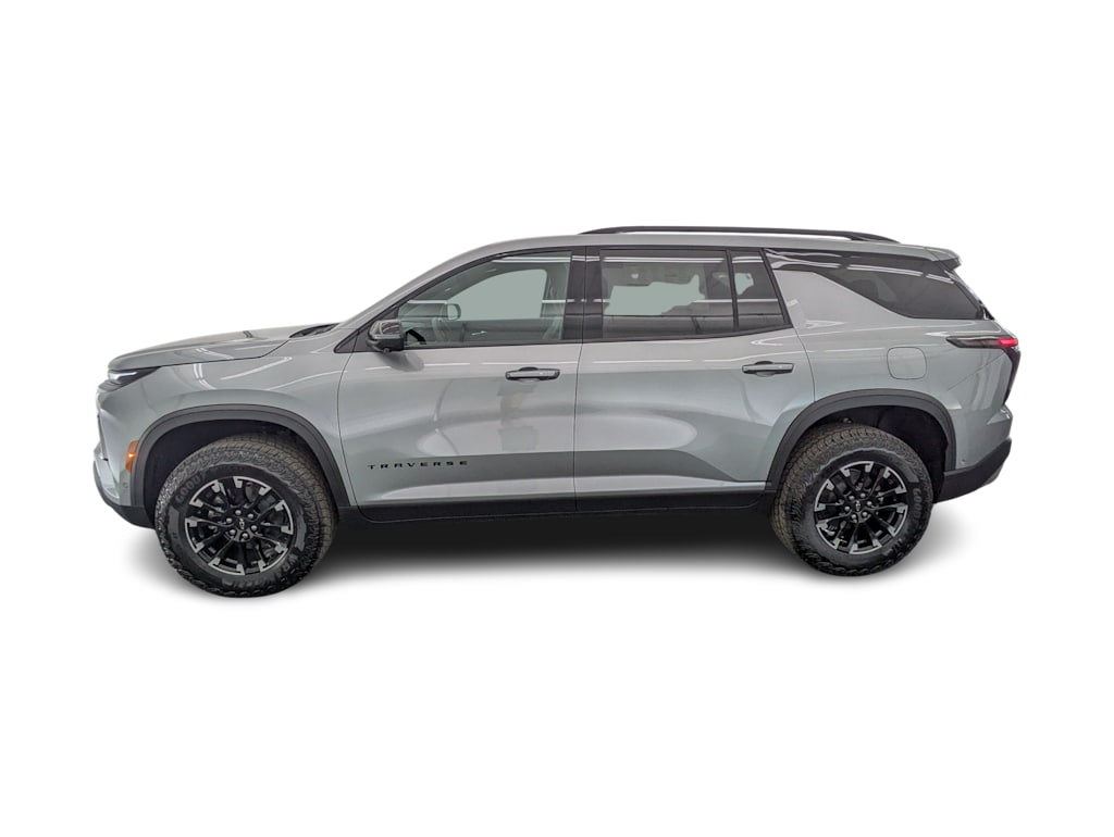 Thumbnail: 2026 Chevrolet Traverse - 3