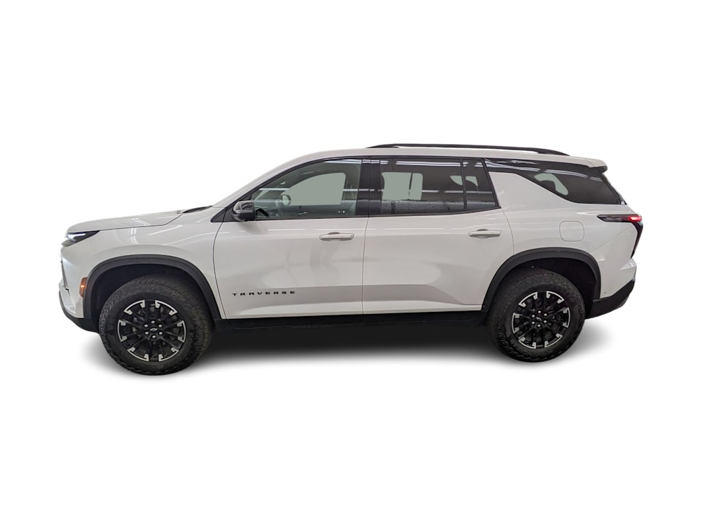 Thumbnail: 2024 Chevrolet Traverse - 3