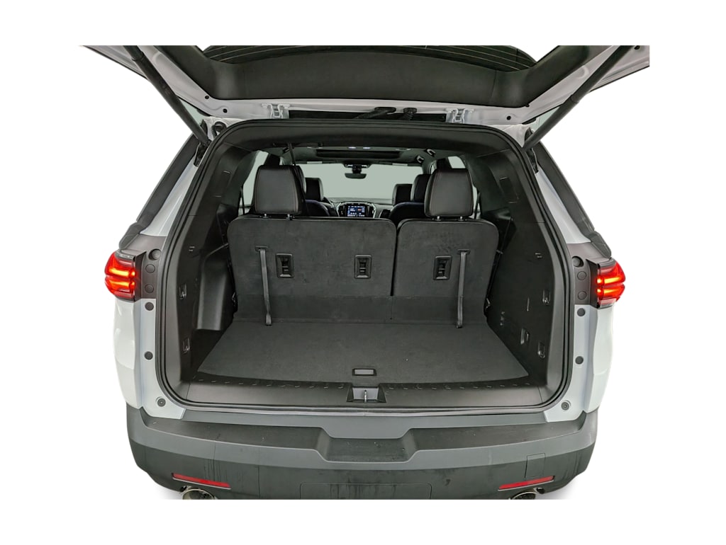 Thumbnail: 2023 Chevrolet Traverse - 18