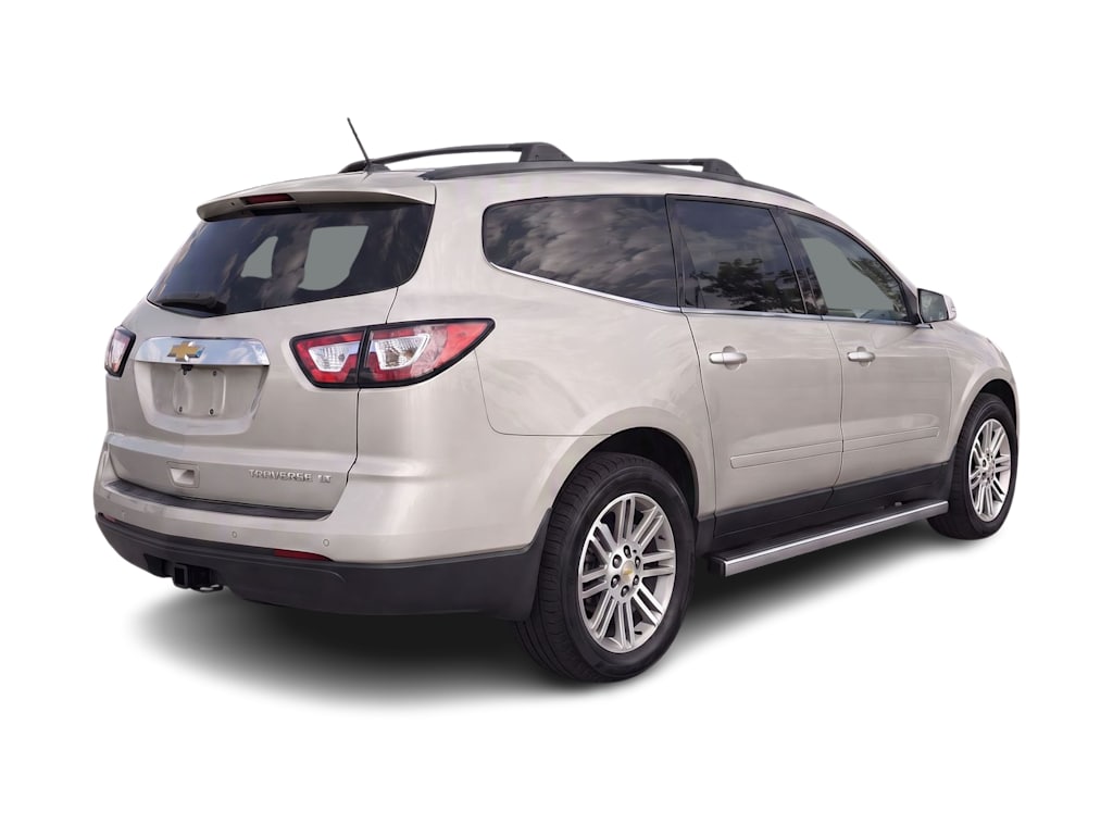 Thumbnail: 2015 Chevrolet Traverse - 7