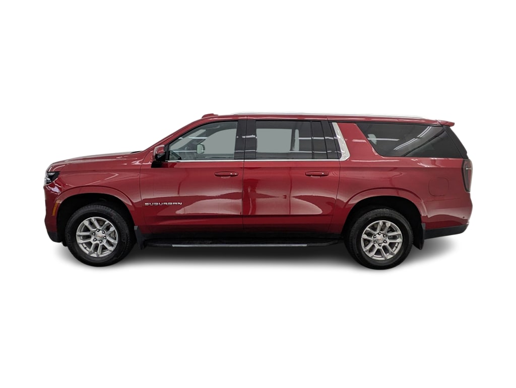 Thumbnail: 2025 Chevrolet Suburban - 3