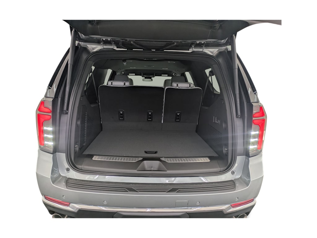 Thumbnail: 2025 Chevrolet Suburban - 17