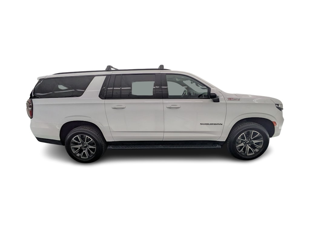 Thumbnail: 2024 Chevrolet Suburban - 21