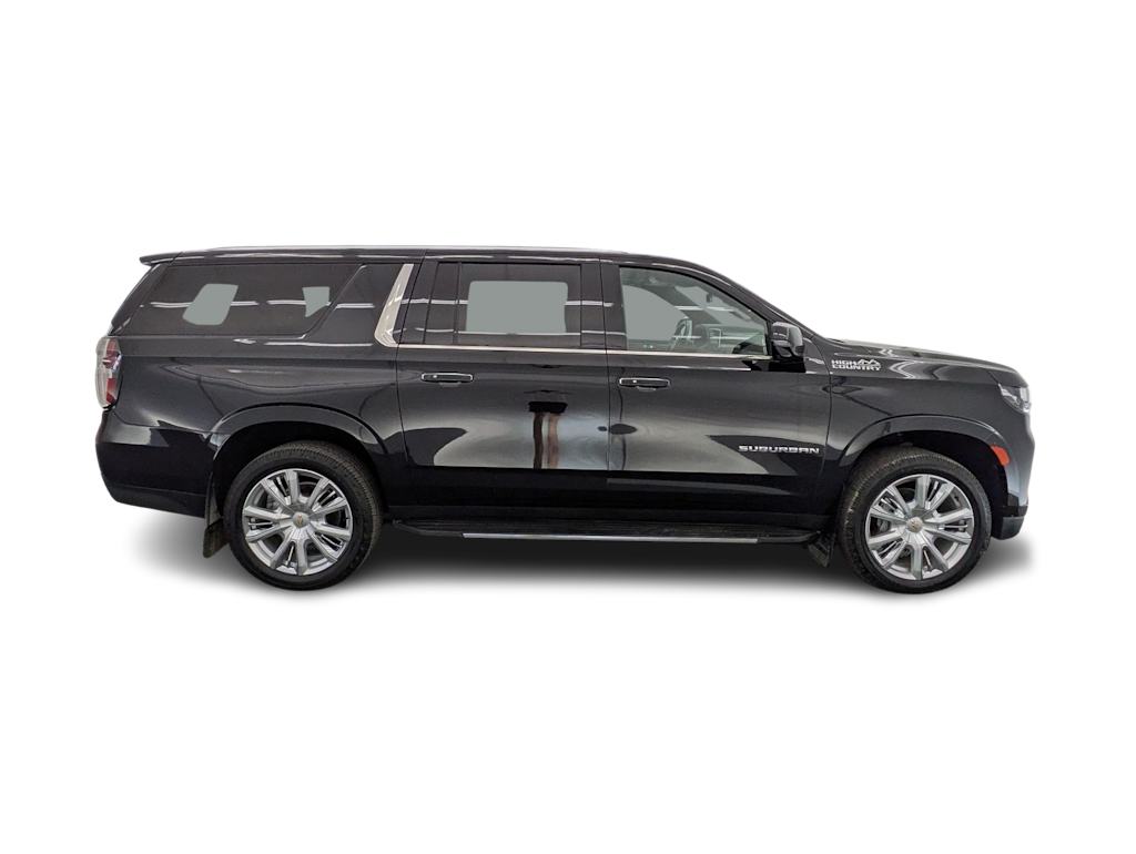 Thumbnail: 2024 Chevrolet Suburban - 20