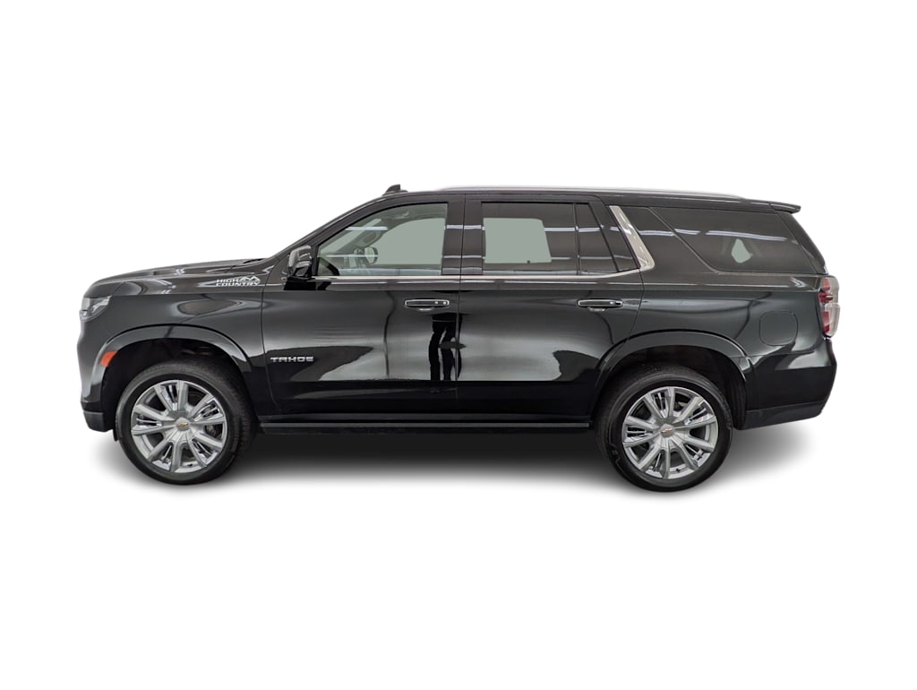 Thumbnail: 2021 Chevrolet Tahoe - 3