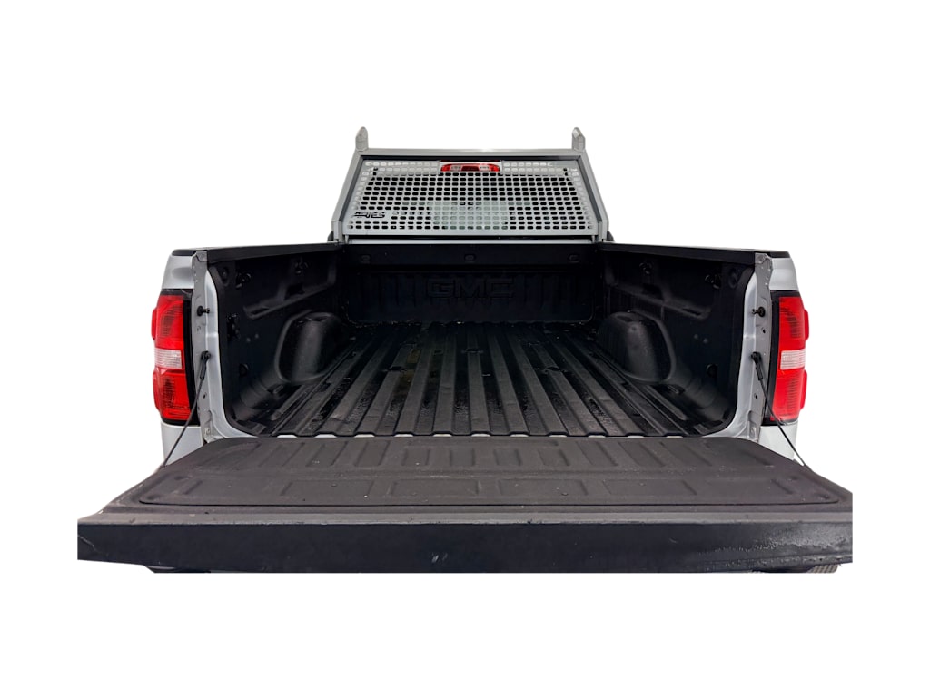 Thumbnail: 2018 GMC Sierra 3500 - 18