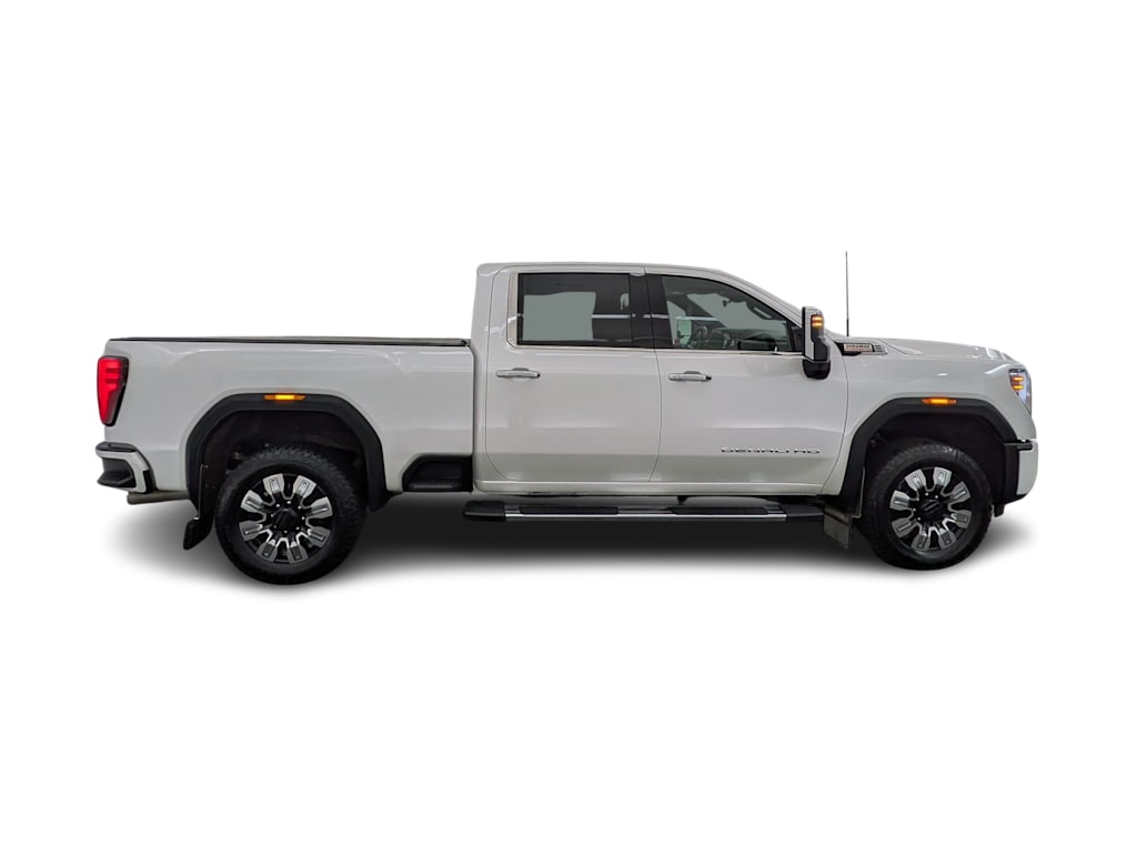 Thumbnail: 2024 GMC Sierra 3500 - 21