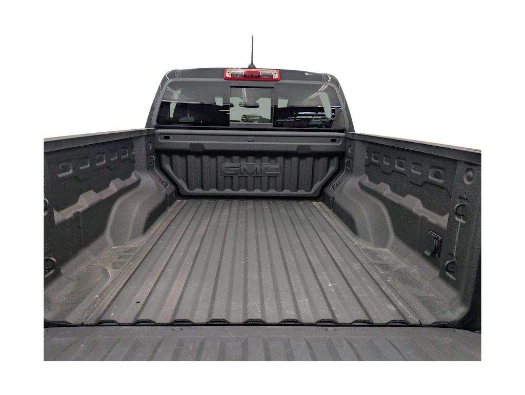 Thumbnail: 2026 GMC Canyon - 18