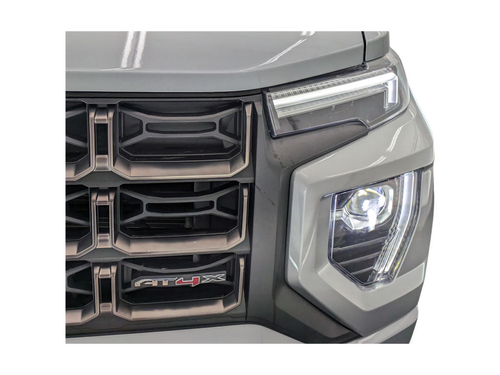 Thumbnail: 2023 GMC Canyon - 24