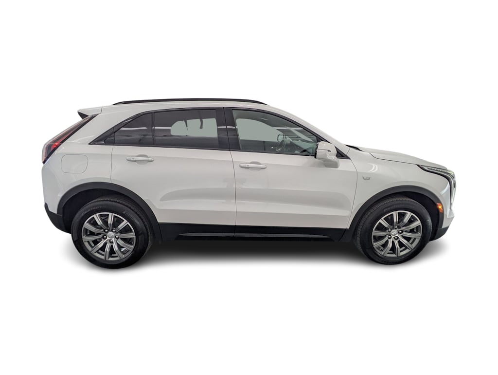 Thumbnail: 2023 Cadillac XT4 - 21