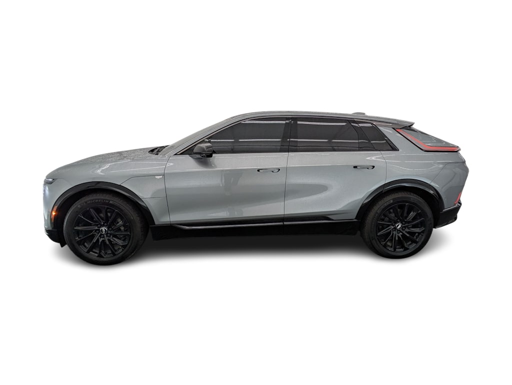 Thumbnail: 2024 Cadillac Lyriq - 3