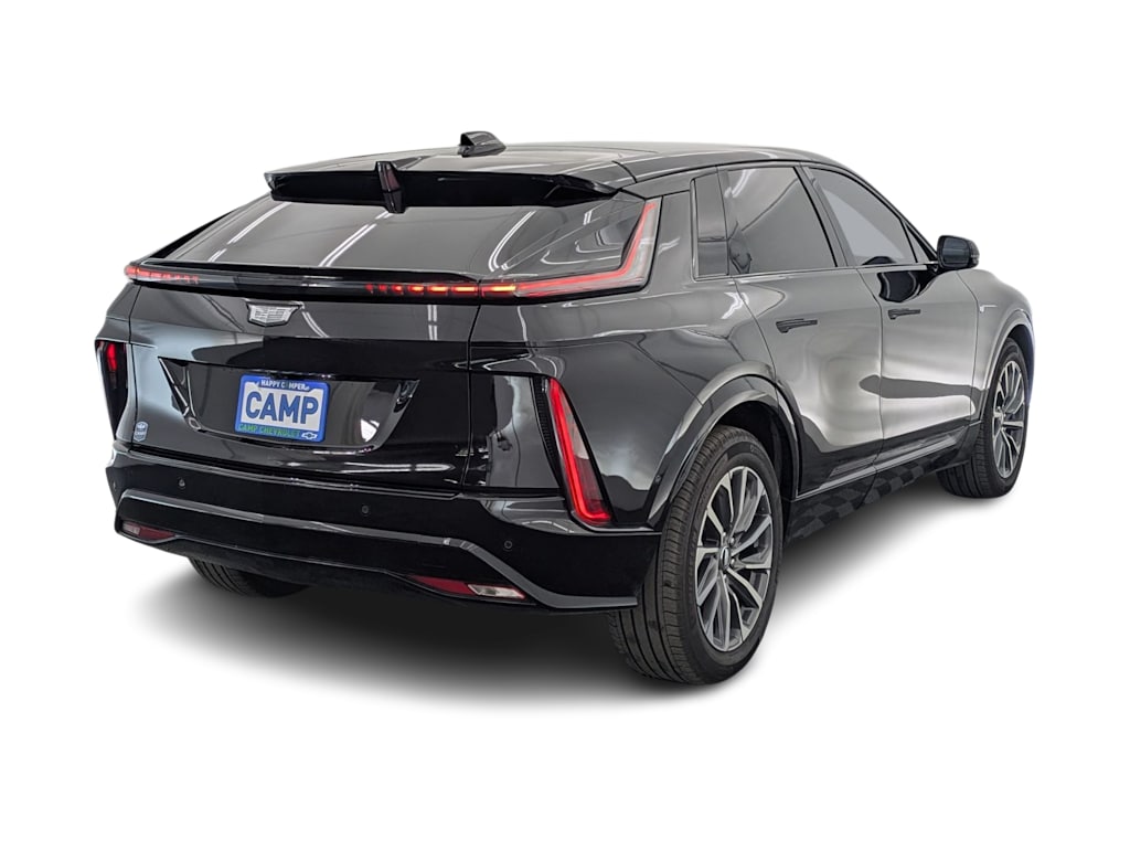Thumbnail: 2025 Cadillac Lyriq - 19