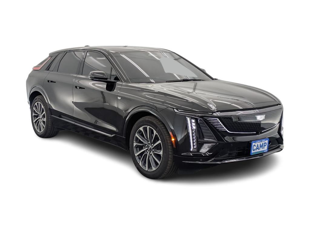 Thumbnail: 2025 Cadillac Lyriq - 21