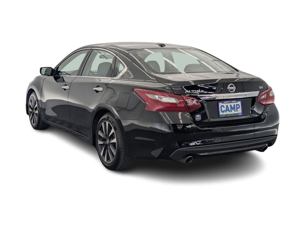 Thumbnail: 2018 Nissan Altima - 4