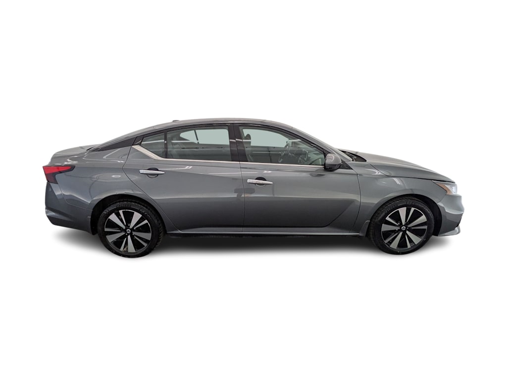 Thumbnail: 2020 Nissan Altima - 22