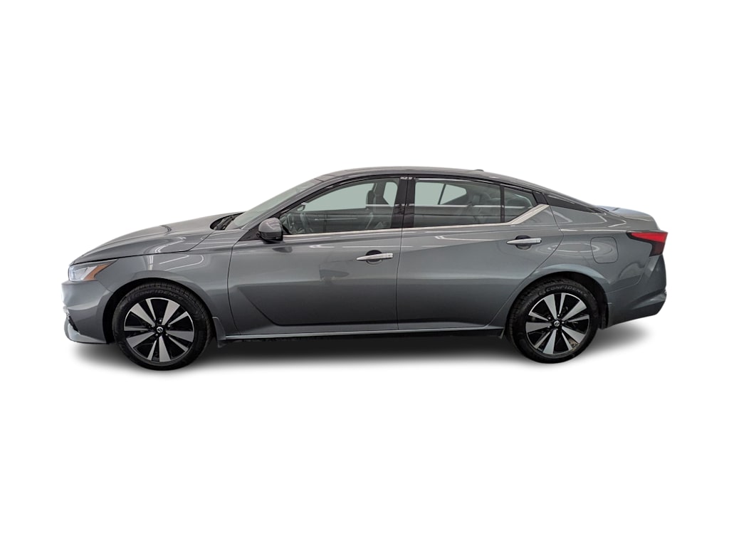 Thumbnail: 2020 Nissan Altima - 3