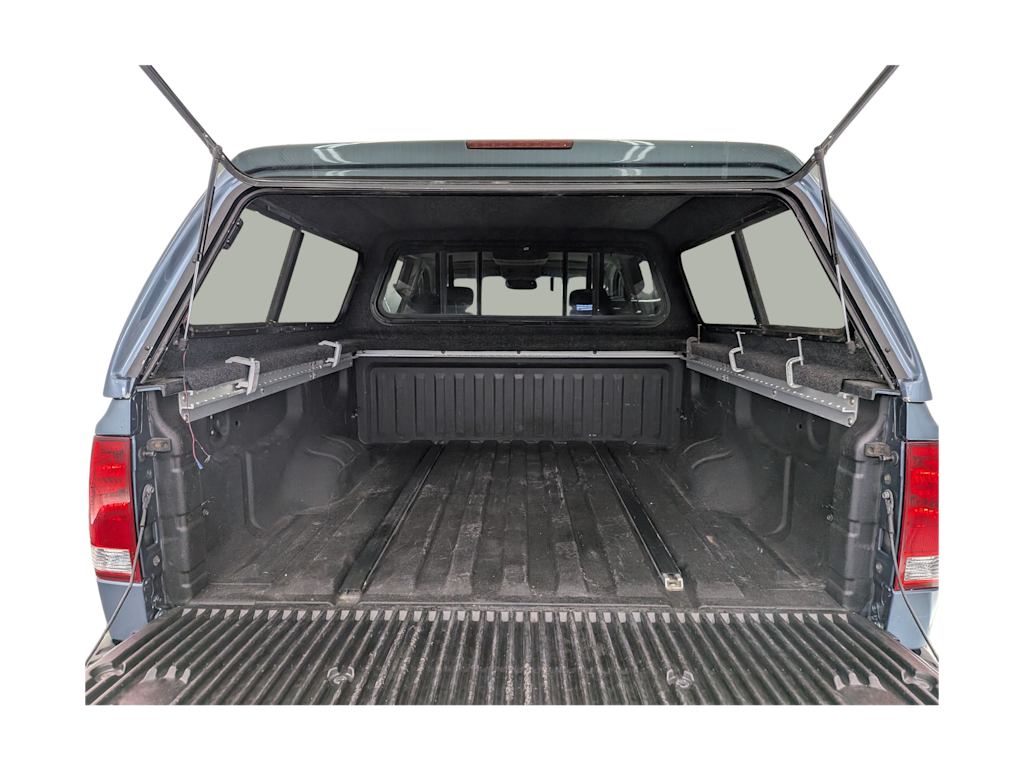 Thumbnail: 2011 Nissan Titan - 18