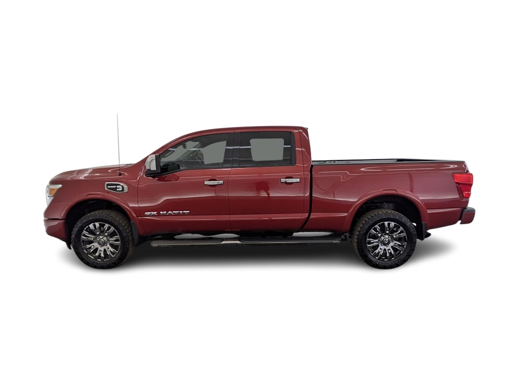 Thumbnail: 2016 Nissan Titan - 3
