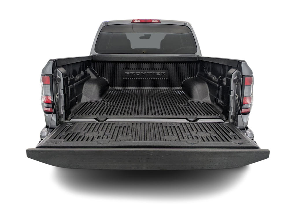 2023 Nissan Frontier SV 18