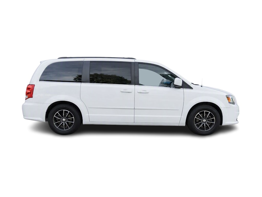 Thumbnail: 2017 Dodge Grand Caravan - 8