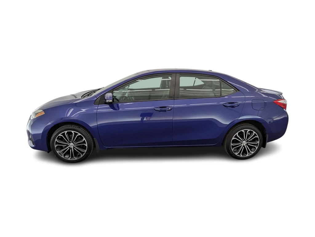 Thumbnail: 2016 Toyota Corolla - 3