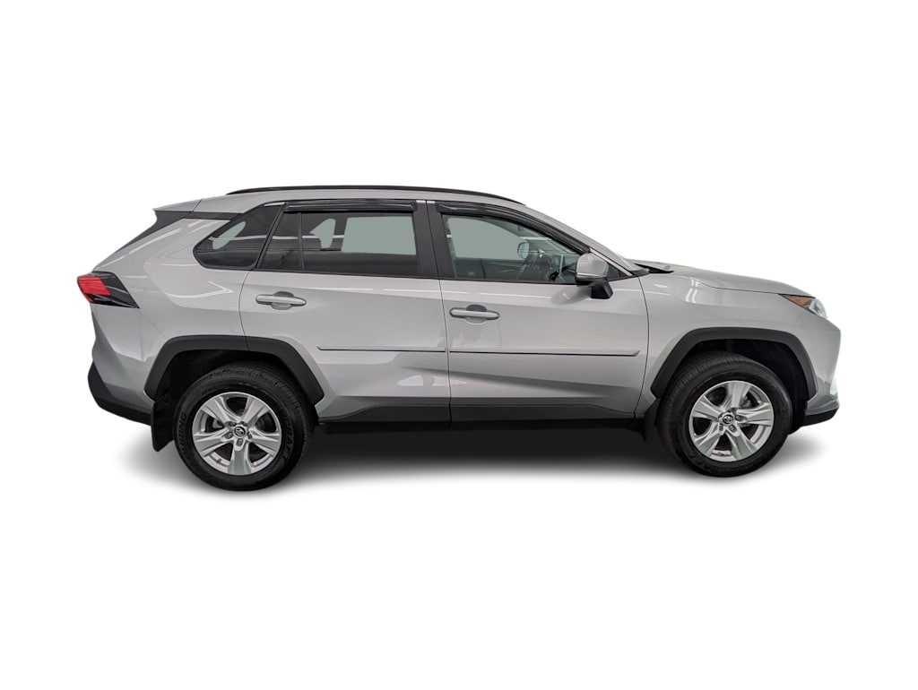 Thumbnail: 2019 Toyota RAV4 - 22