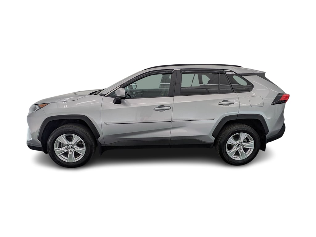 Thumbnail: 2019 Toyota RAV4 - 3