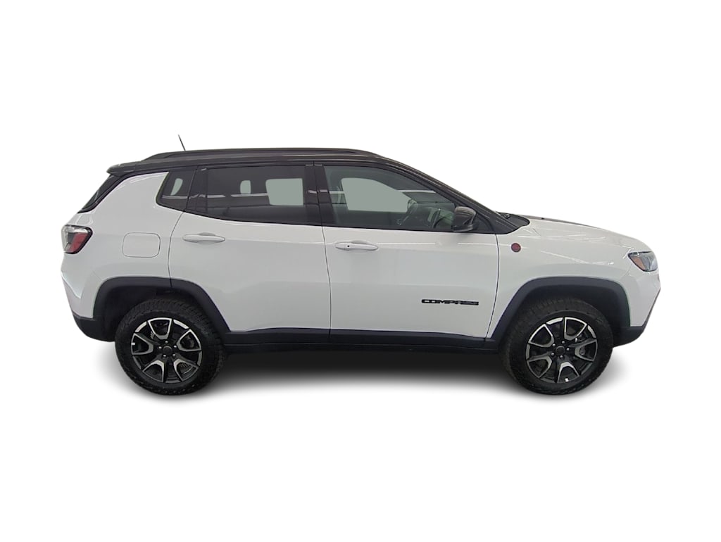 Thumbnail: 2026 Jeep Compass - 22