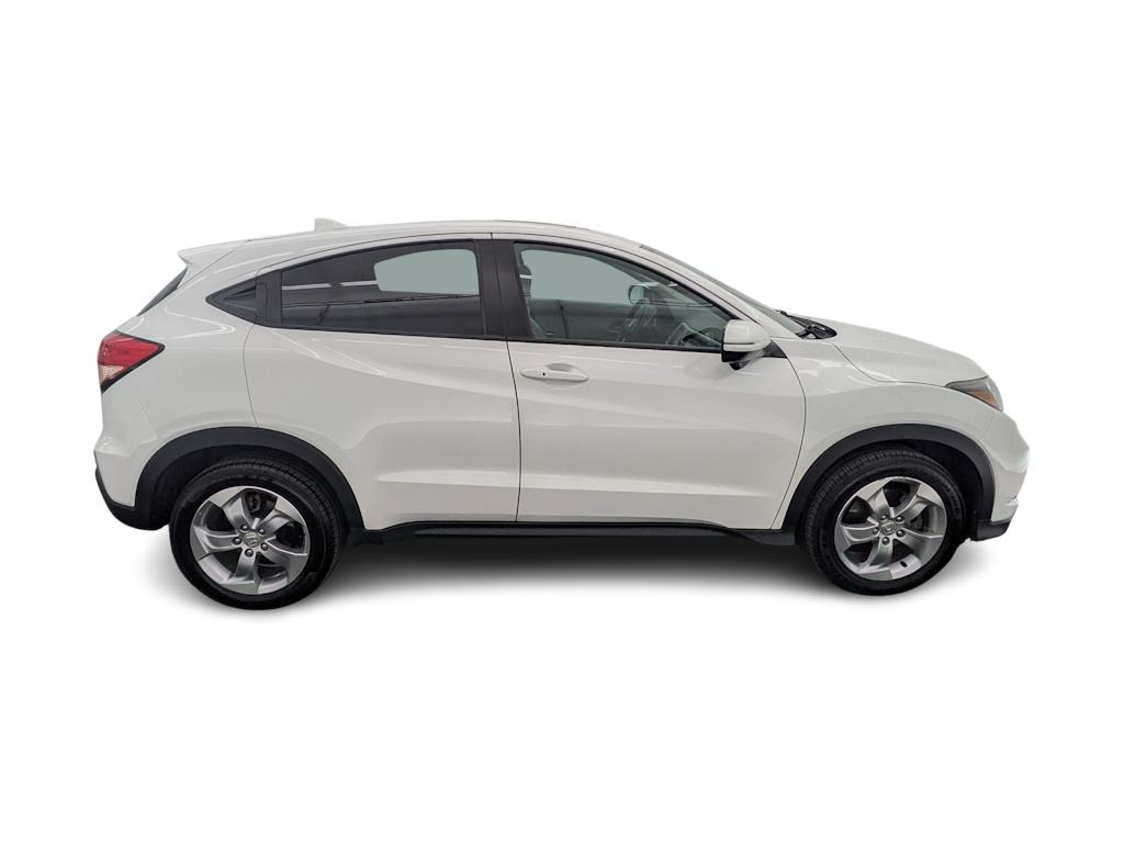 Thumbnail: 2017 Honda HR-V - 21