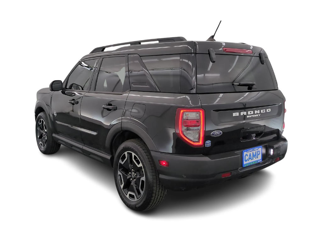 Thumbnail: 2021 Ford Bronco Sport - 4