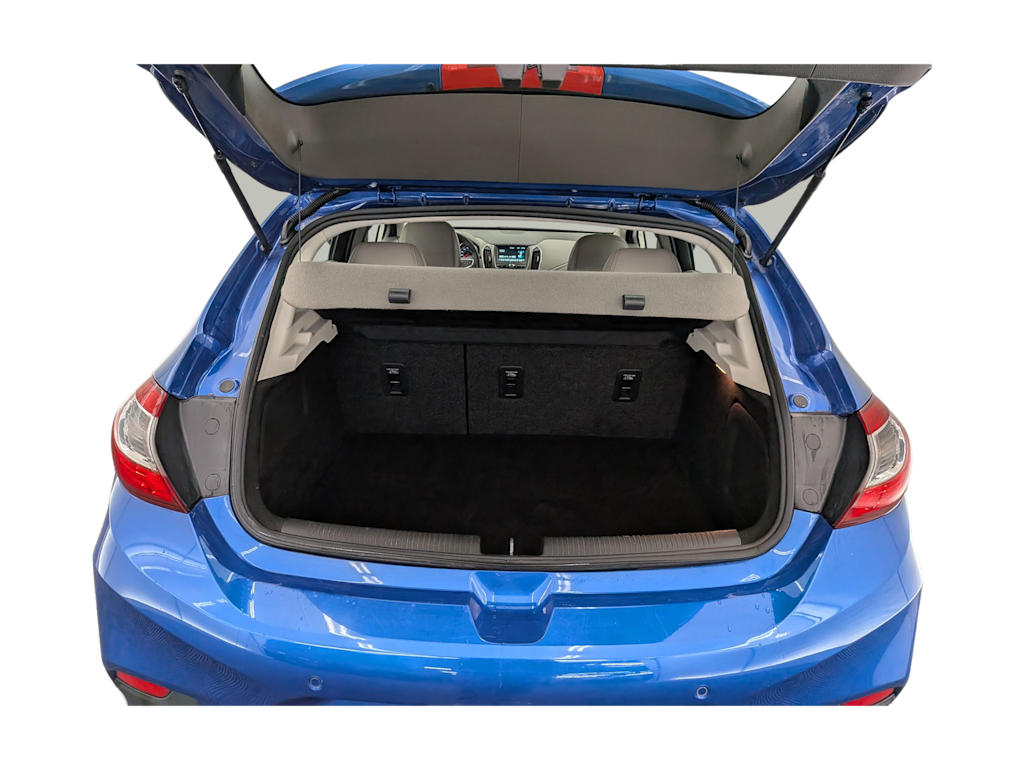 Thumbnail: 2018 Chevrolet Cruze - 17