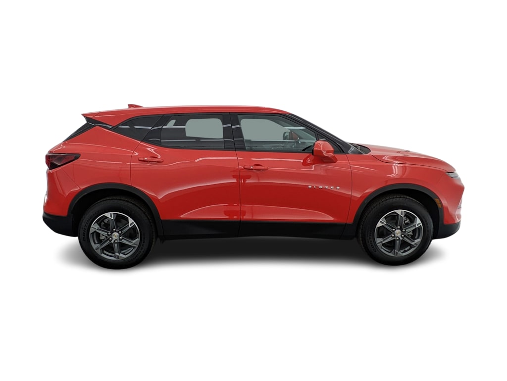 Thumbnail: 2025 Chevrolet Blazer - 22