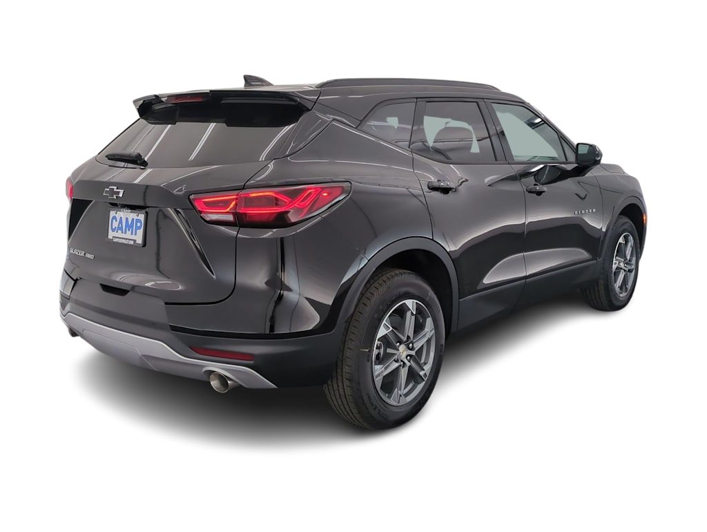 Thumbnail: 2026 Chevrolet Blazer - 21