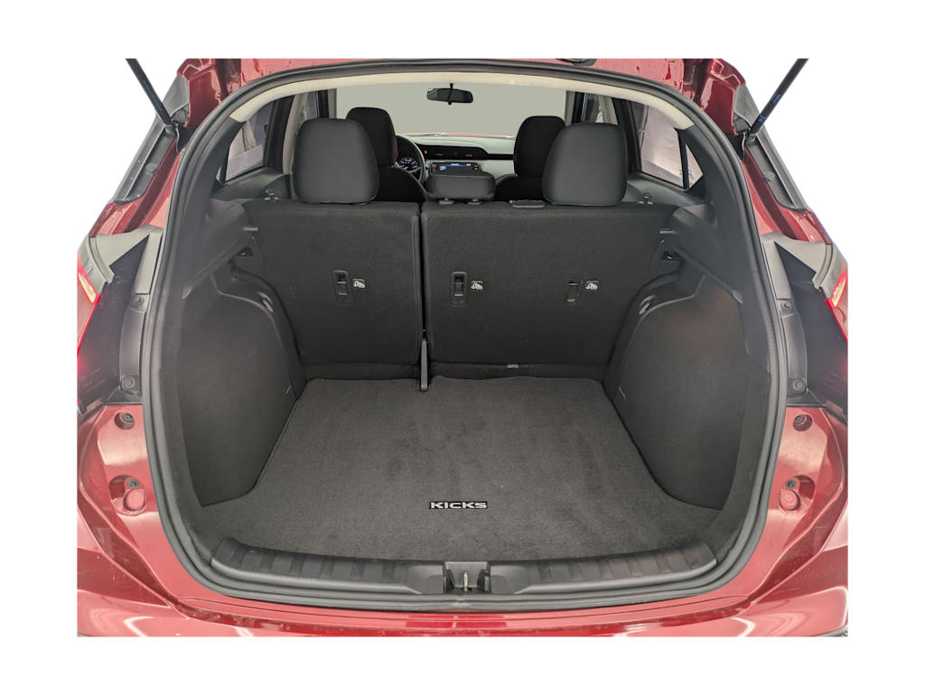 Thumbnail: 2023 Nissan Kicks - 18