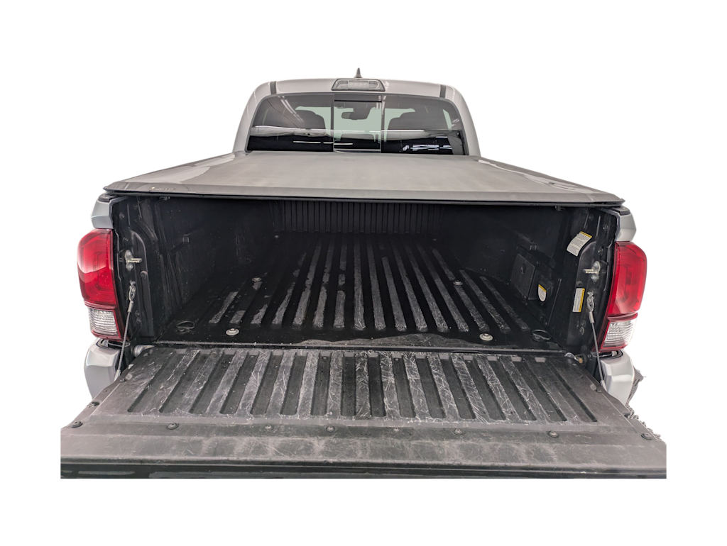 Thumbnail: 2019 Toyota Tacoma - 18