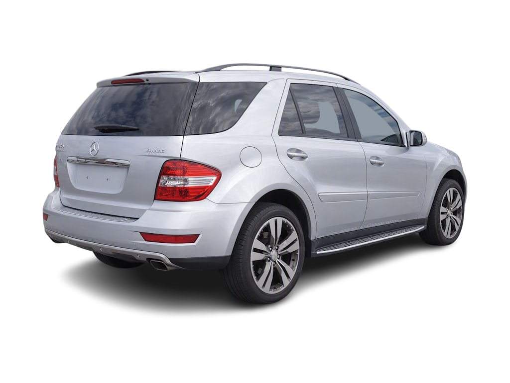 Thumbnail: 2009 Mercedes-Benz M-Class - 7