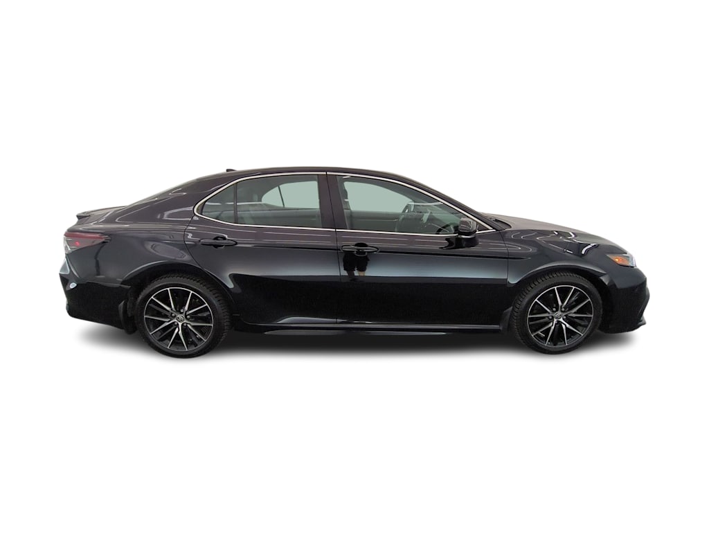 Thumbnail: 2021 Toyota Camry - 22