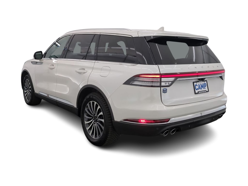 Thumbnail: 2023 Lincoln Aviator - 4